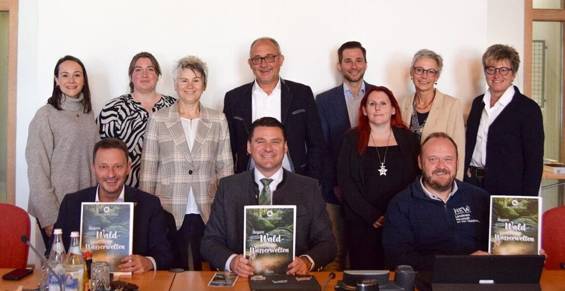 Neustadt/WN / Tirschenreuth / Nabburg / Weiden. Bei der jüngsten Sitzung des Lenkungsausschusses der Tourismusgemeinschaft Oberpfälzer Wald standen die künftige strategische Ausrichtung, aktuelle Projekte und wichtige Weichenstellungen für die kommenden Jahre im Mittelpunkt.