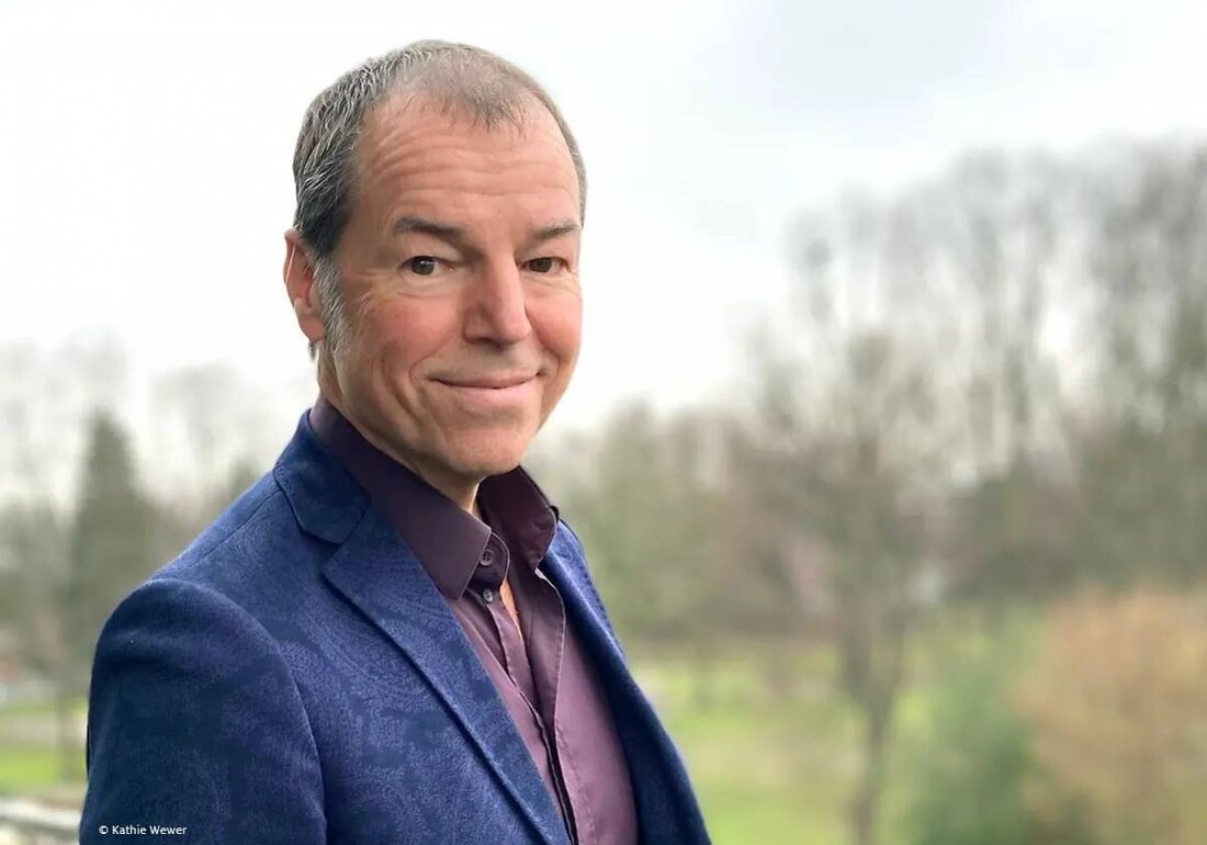 Amberg. Die Stadtbibliothek Amberg lädt in Amberg, Stadtbibliothek zu einer Veranstaltung ein, die das lokale Kulturleben stärkt und Besucherinnen und Besucher zusammenbringt. Das Ticket gibt es über die Plattform okticket.de, die den bequemen Online-Kauf ermöglicht.