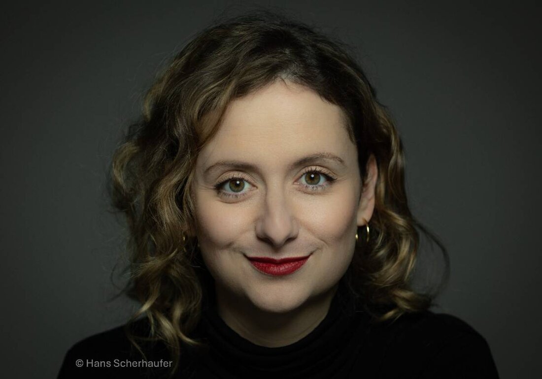 Amberg.
Die Stadtbibliothek Amberg als Veranstalter lädt in Amberg, Stadtbibliothek zu einem besonderen Abend ein, der das Publikum vor Ort zusammenbringt und die kulturelle Vielfalt stärkt.
Das Ticket ist bequem über okticket.de erhältlich.