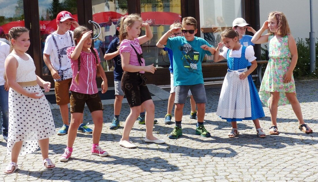 Leuchtenberg. Die "Notbremse" ist beschlossen. Nun steht das Landestheater Oberpfalz vor neuen Herausforderungen. Um ein Chaos zu vermeiden, passte das Theater den Vorverkauf durch einheitliche Regeln an.