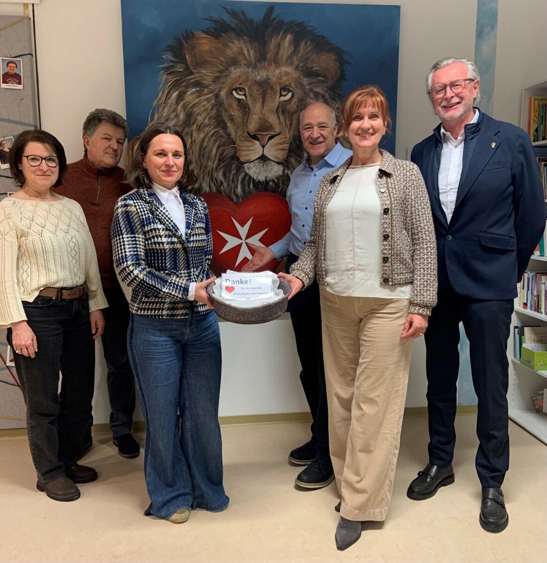 Neustadt. Am 27. Januar 2025 übergaben Vertreter des Lionsclub Neustadt 500 Euro an den Ambulanten Hospizdienst der Malteser in Neustadt. Die Spende stammt von einem Benefizkonzert des Chor Disono.