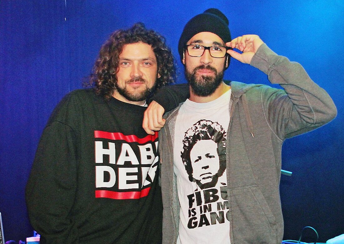 Rothenstadt. Abwechslungsreich und für alle Geschmäcker – zum Teil im wahrsten Sinne des Wortes: Auf diesen Nenner lässt das dritte Advents-Wochenende im Rothenstädter Rockmusikclub „Salute“ bringen. Dabei gab es nicht nur [&hellip;]