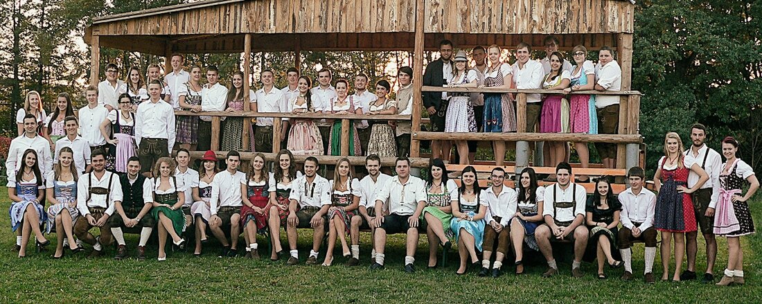 Weiden. Auch im diesjährigen Programm darf die “Serenade der Volksmusik” natürlich nicht fehlen. Seit einigen Jahren hat sich die Sommerserenade, bei der mehrere Musik- und Tanzgruppen  auf dem volkstümlichen Bereich auftreten, [&hellip;]