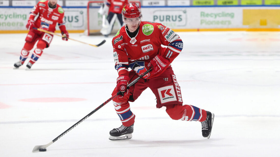 Weiden. Die Blue Devils Weiden verstärken ihre Mannschaft mit dem 20-jährigen Verteidiger Luis Marusch, der einen Zweijahresvertrag für die kommende Saison unterschrieben hat. Marusch, zuletzt bei den Selber Wölfen aktiv, ist sowohl in der Verteidigung als auch im Sturm einsetzbar und soll bei den Blue Devils den nächsten Schritt in seiner Entwicklung machen.