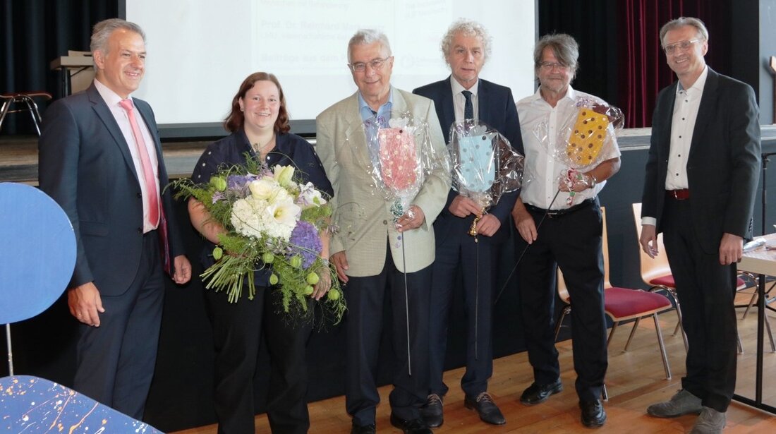 Tirschenreuth. Das Netzwerk Inklusion feierte das Ende der dreijährigen Projektphase bei Aktion Mensch und die Verlängerung der Finanzierung durch den Landkreis Tirschenreuth mit über 120 Gästen im Kettelerhaus. Die „Inclucions“ der [&hellip;]