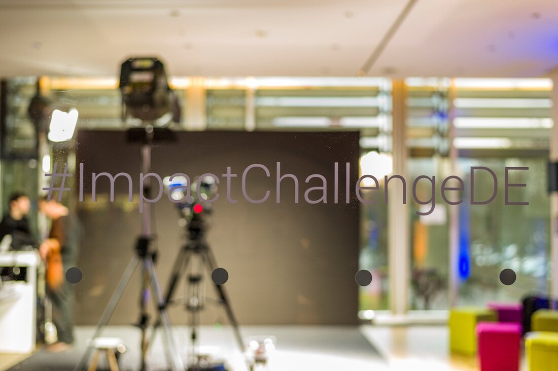 Berlin / Weiden. Über 2.200 Teilnehmer gab es bei der ersten Google Impact Challenge – 110 Projekte wurden nun ausgezeichnet. Darunter: Die Freiwilligenagentur Weiden von Thomas Kirsch und Felix Jung. [&hellip;]