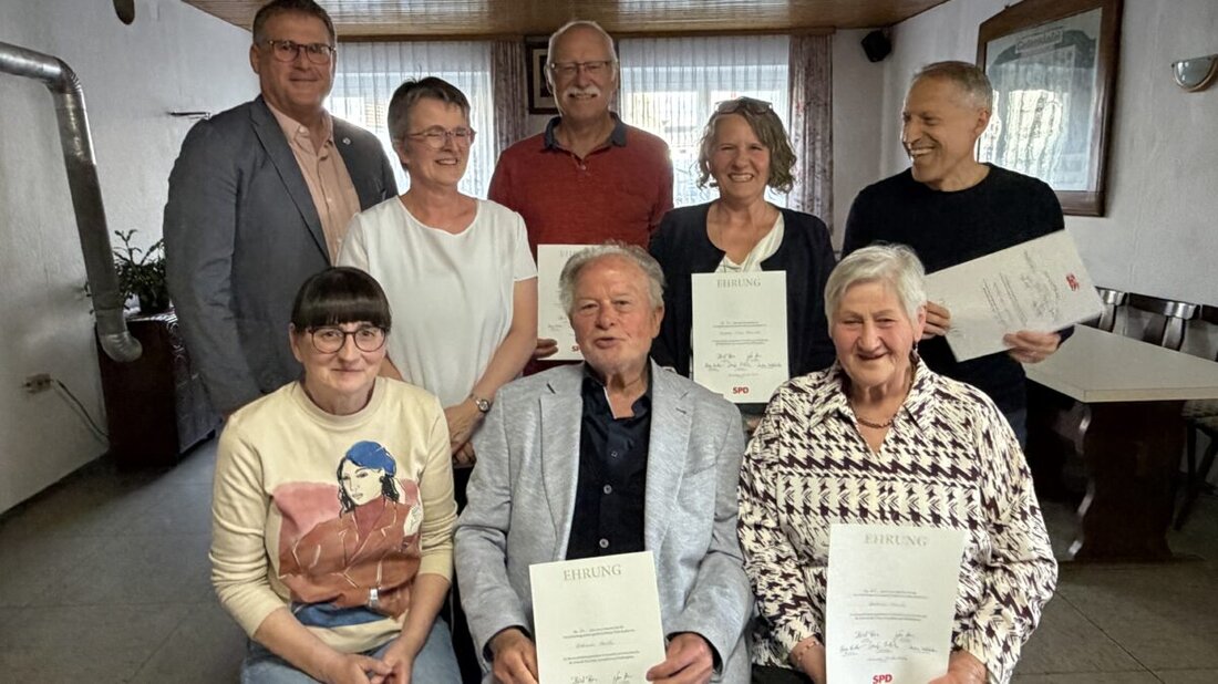Mantel. Die SPD Mantel ehrt langjährige Mitglieder und würdigt besonders Marga Heindl für 50 Jahre Parteitreue seit dem 1. Juli 1976. Auch für 30, 25, 20 und zehn Jahre gab es Dank, Urkunden und einen Besuch bei der Jubilarin.