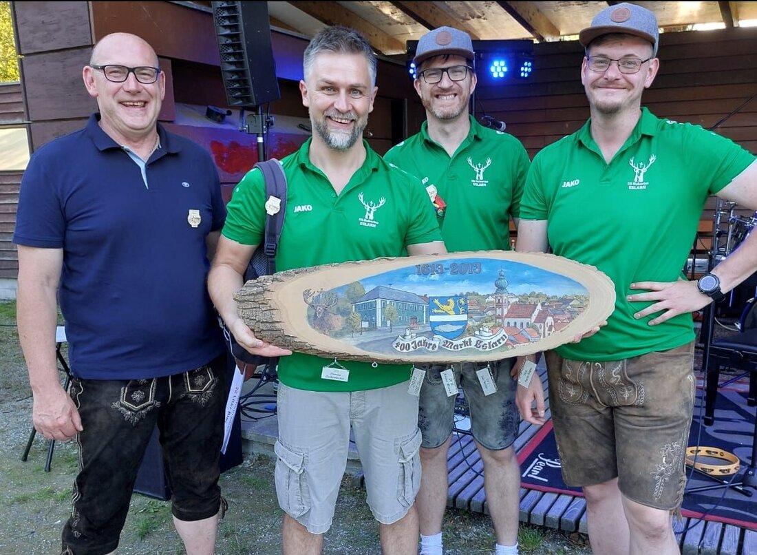 Eslarn. Beim Heimatfest kürten die Hubertusschützen den Marktmeister im Armbrustschießen im Kurpark, wo Florian Härtl mit einem 7 Millimeter vom Ziel entfernten Schuss gewann.