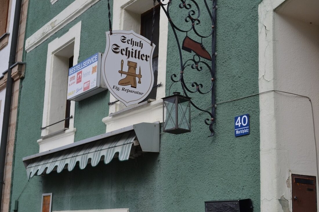 Neustadt/Kulm. Neustadt/Kulm will sein traditionelles Bild bewahren. Die Stadträte diskutieren über eine Gestaltungsfibel für die Sanierung von Markthäusern. Von Udo Fürst Mit einer Gestaltungsfibel will die Stadt sanierungs- oder bauwilligen [&hellip;]