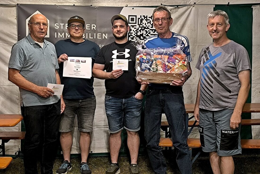 Weiden. Beim Preisschafkopf der Siedlergemeinschaft Rehbühl kamen 88 Kartler an 22 Tischen zusammen und spielten 60 Partien. Es gewann Markus Sollfrank mit 144 Punkten.