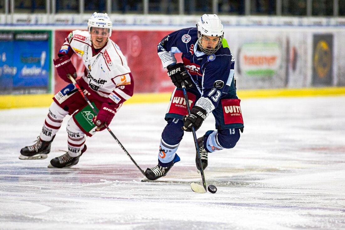 Weiden. Die Blue Devils Weiden setzen weiterhin auf die Förderung des eigenen Nachwuchses. Einige Nachwuchsspieler konnten in der Saison 2019/2020 Luft im Seniorenbereich schnuppern und bekamen Einsätze im Oberliga-Team der [&hellip;]