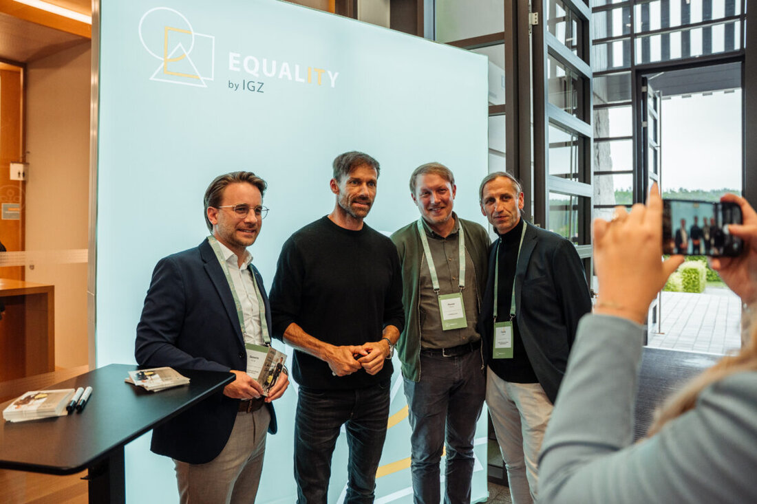Falkenberg. Psychische Gesundheit rückt in den Fokus: IGZ und AOK Bayern luden zum EqualITy-Netzwerkabend ins Innovation Center, bei dem rund 100 Gäste über Prävention, Resilienz und gesundes Arbeiten diskutierten.