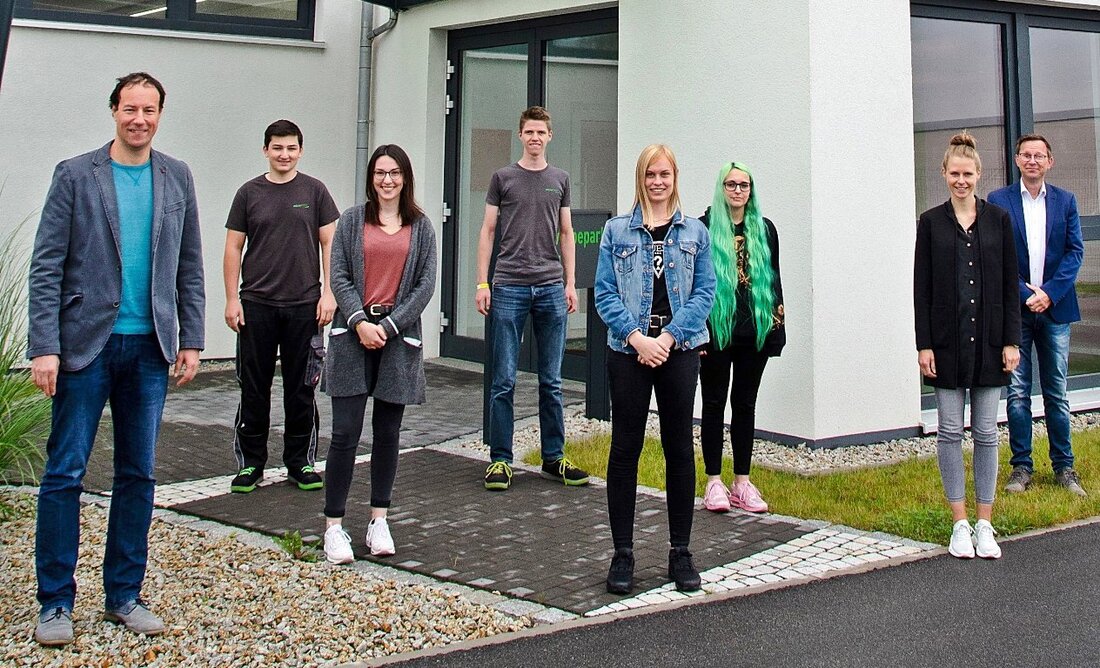 Windischeschenbach. Pünktlich zum bayerischen Ausbildungsstart begrüßten auch die Verantwortlichen bei Microsyst ein neues Gesicht in ihren Reihen. Nadine Potröck tritt beim Systemelektronikhersteller in Windischeschenbach eine Ausbildung zur Kauffrau für Büromanagement an. [&hellip;]