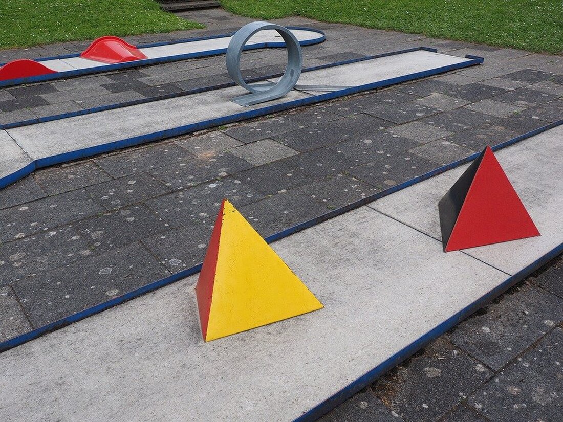 Neualbenreuth. Unbekannte Täter haben eine Minigolfanlage in Neualbenreuth verwüstet. Im Zeitraum zwischen Freitag, 29. September und Sonntag, 01. Oktober trieben ein oder mehrere Unbekannte ihr Unwesen auf der Minigolfanlage beim [&hellip;]