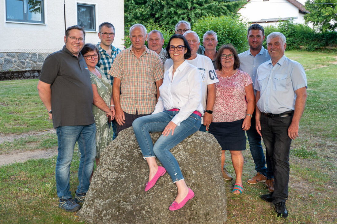 Püchersreuth. Die CSU-Ortsverbände Püchersreuth und Wurz nominieren die 41-jährige Rechtsanwältin Miriam Hanebuth als Bürgermeisterkandidatin für die Kommunalwahl 2026. Hanebuth steht für einen Neustart und Generationenwechsel in der Gemeindepolitik.