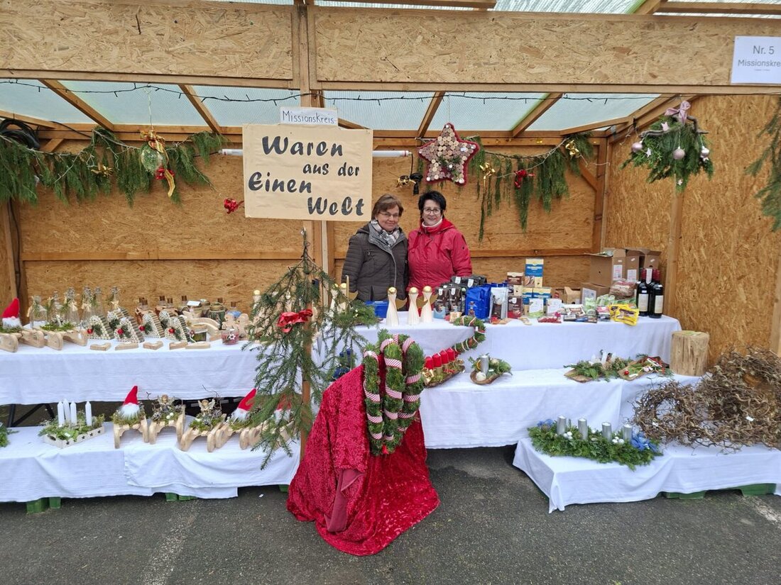 Pressath. Der Missionskreis fertigte mit vielen Helfern Kränze und Adventsdekorationen und erzielte 3.161 Euro Erlös. Davon profitieren Mission und soziale Projekte mit jeweils 400 Euro.