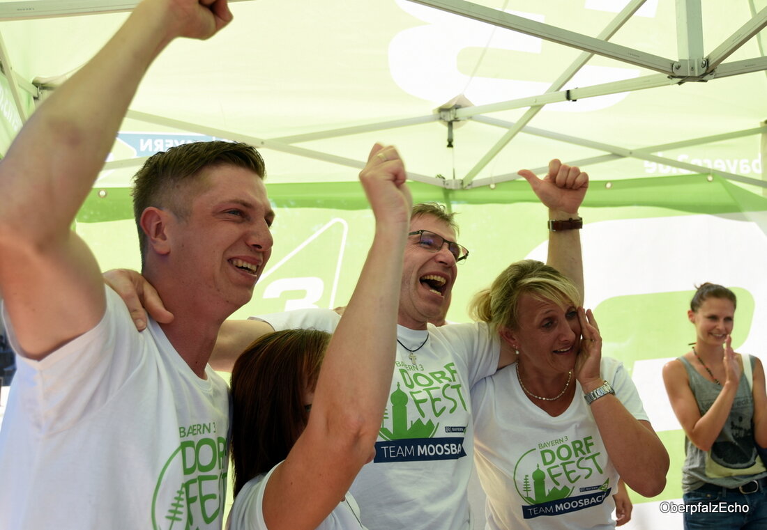 Moosbach. Das ist an Spannung kaum zu überbieten! Nachdem unsere Moosbacher nach der ersten Aufgabe im Finale um das Bayern-3-Dorffest mit 0:1 im Rückstand lagen, setzten sie sich um kurz nach 10 [&hellip;]