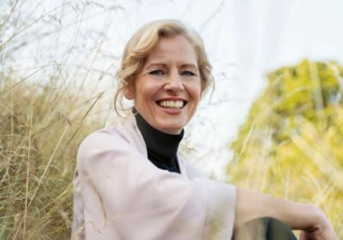 Neumarkt i.d.OPf. Die Stadt Neumarkt - Amt für Kultur präsentiert "Mühlensommer – Lesung mit Martina Bogdahn" in der Stadtbibliothek Neumarkt i.d.OPf. am 26. Juni 2025 um 20.00 Uhr. Tickets sind auf okticket.de erhältlich.