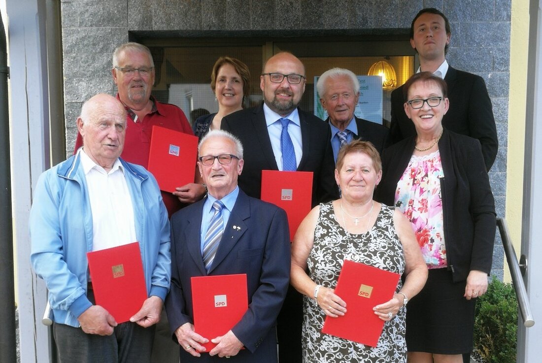 Püchersreuth. Gut besucht war die Muttertagsfeier der SPD Püchersreuth. Dabei nutzen die Genossen die Chance, um verdiente Mitglieder zu ehren.  Von Tom Kreuzer  Vorsitzende Maria Sauer begrüßte den Ehrengast MdL [&hellip;]