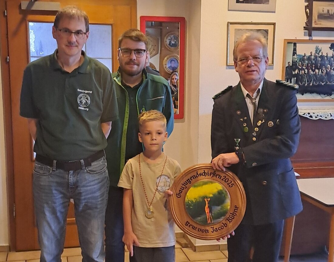 Wernberg - Köblitz.
Beim Gaujugendschießen des Schützengaus Nabburg starteten fast 130 Jugendliche und holten viele Preise, die Gauscheibe gewann Jacob Kühne.