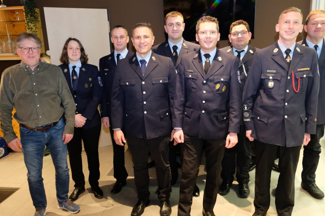 Eschenbach. Christian Götz tritt nach sechs Jahren als Kommandant und zuvor zwölf als Stellvertreter zurück. Gewählt wurden Patrick Dobmann zum Kommandanten und Vorstand Korbinian Dunzer bestätigt.