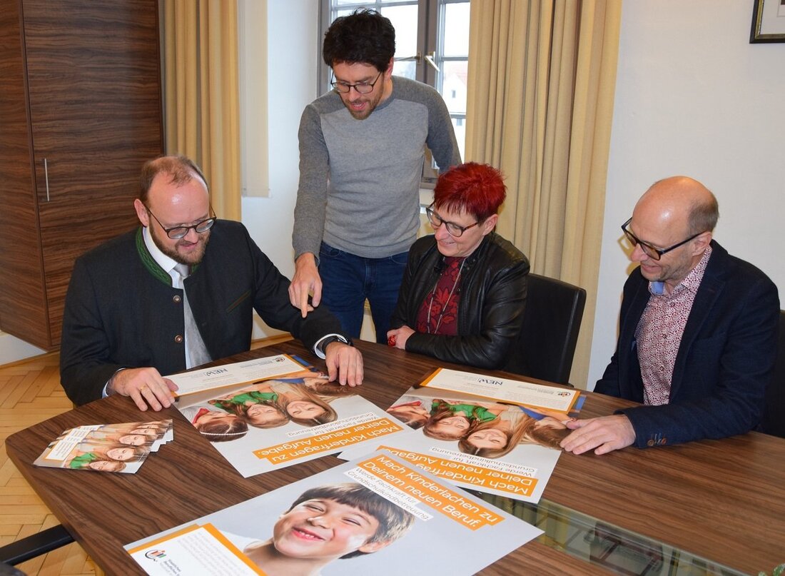 Neustadt/WN. 73.000 offene Stellen – so hoch schätzt die IHK Oberpfalz-Kelheim den Fachkräfteengpass für den Bereich Erziehung, Lehre, Gesundheit und Soziales in ihrem Gebiet im Jahr 2025 ein. Das ist [&hellip;]