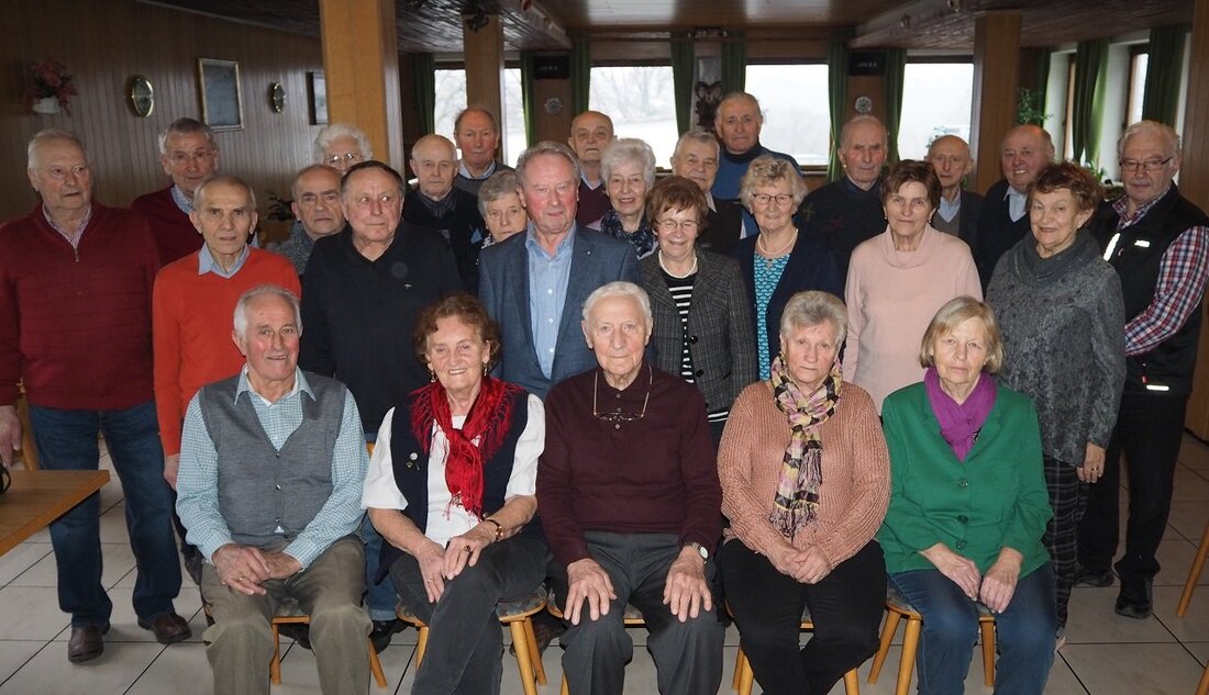 Neustadt/WN. Vor 60 Jahren drückten sie zusammen die Schulbank der Landwirtschaftsschule in Weiden. Und seitdem haben sich die inzwischen 80-Jährigen nicht aus den Augen verloren. Denn dank der Initiative von Christl [&hellip;]