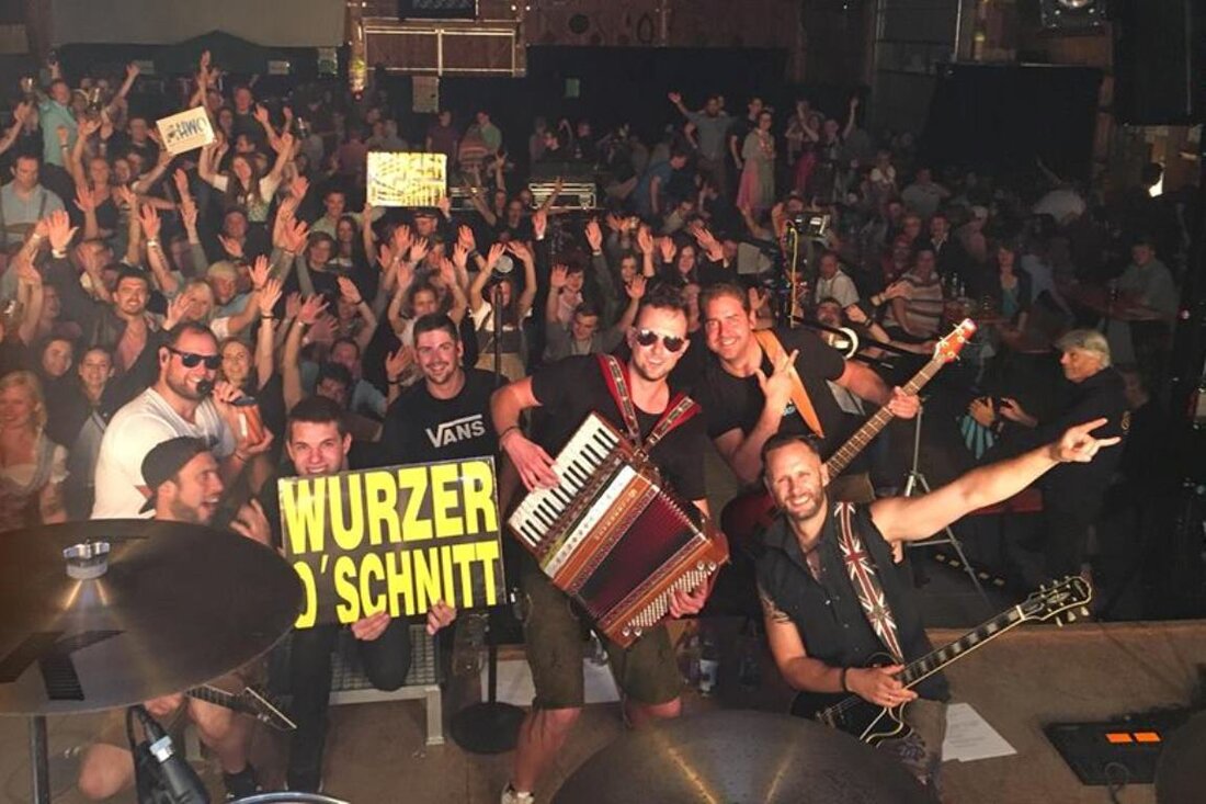 Wurz. Die Veranstaltungssaison der Wurzer O´Schnitt-Halle schlossen die Verantwortlichen mit einem gemeinsamen Essen im Gasthaus Lipperthof ab. Dabei blickten sie auf ein erfolgreiches Jahr zurück. Auch für das kommende Jahr laufen [&hellip;]