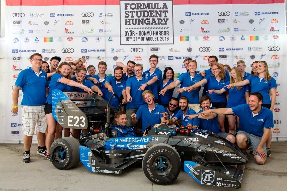 Weiden/Amberg. Ein fulminantes Finale – so lässt sich die Saison 2016 des Running Snail Racing Teams der OTH Amberg-Weiden zusammenfassen. Die Running Snails starteten ihre Erfolgsserie bei den internationalen Konstruktionswettbewerben in [&hellip;]