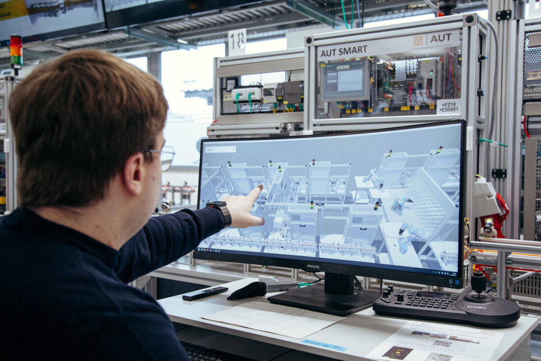 Amberg. Die OTH Amberg-Weiden entwickelt im geförderten Projekt FORGE auf der Blue-Swan-Plattform ein bayerisches multimodales KI-Basismodell mit. Firmen aus der Region liefern Daten; die Hochschule stärkt Promotionen.