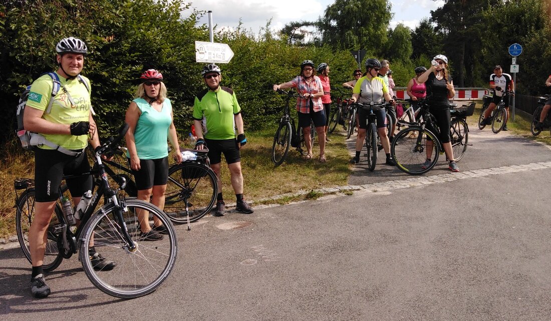 Moosbach. Die OWV-Radtour an Vils und Lauterach war für alle Radfahrer ein großer Spaß.  Entlang der Flüsse Vils und Lauterach war die Route der OWV-Radtour geplant. Vorsitzender Josef Enslein freute [&hellip;]