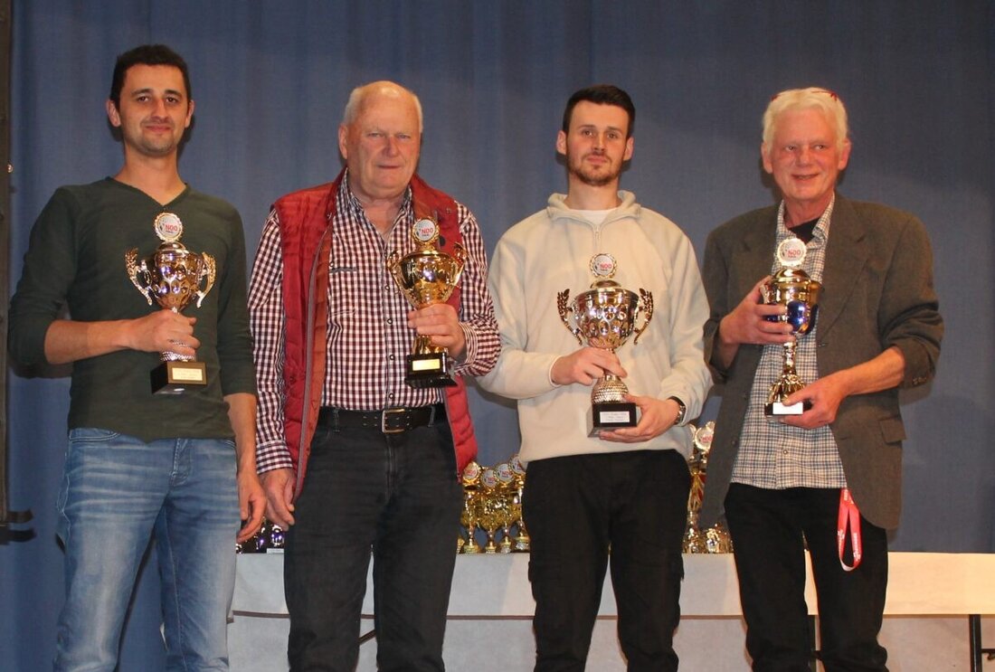 Wiesau. Florian Fachtan dominiert erneut im Slalom, während Motorsportler aus der Region bei der 54. Nordost-OberfrankenPokal Siegerehrung glänzen. Manfred Keller verpasst knapp die Oldtimer-Slalom-Titelverteidigung.