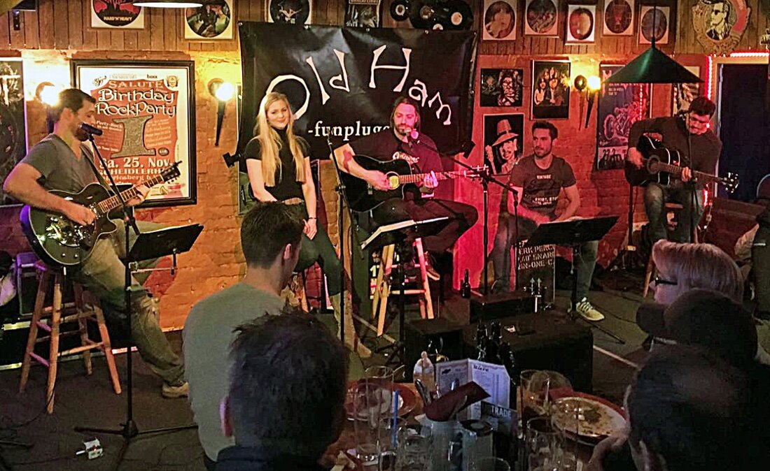 Rothenstadt. Eine musikalische Zeitreise in zwei völlig verschiedenen Stilen bekam das Publikum am Freitag und am Samstag im Rothenstädter Rockmusikclub „Salute“. So unterschiedlich die beiden Auftritte von „Old Ham“ und [&hellip;]