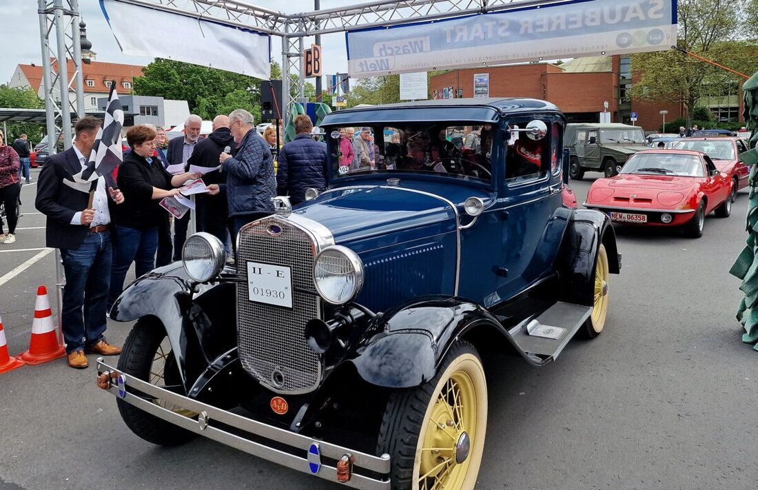 Weiden. Am Vatertag, 14. Mai, lädt der ATC im AvD zum Oldtimertreffen aufs Hertie-Areal. Ab 9 Uhr rollen Klassiker an, 10 Uhr folgt die Begrüßung, 11 Uhr startet die Ausfahrt; erwartet werden über 200 Fahrzeuge.