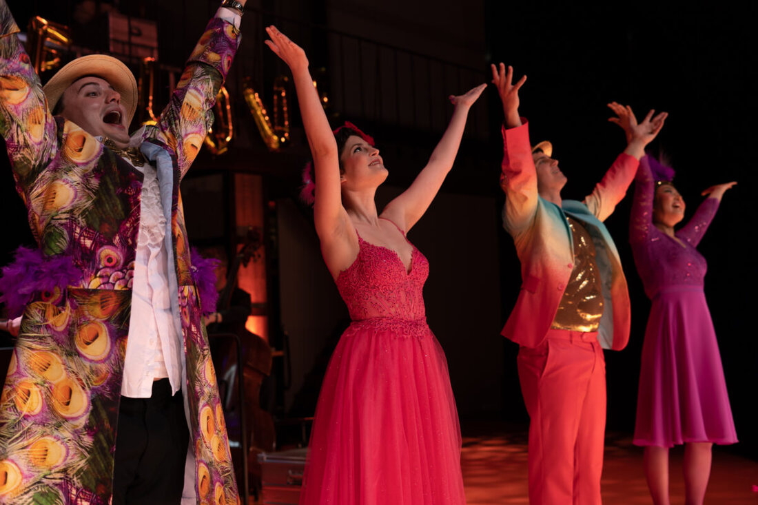 Amberg. Das Opernstudio des Münchner Staatstheaters präsentiert am 24. November 2024 um 19.30 Uhr das Pasticcio "Fools of Love" im Stadttheater Amberg.