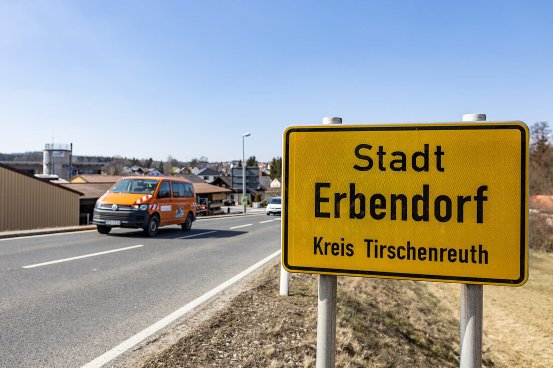 Erbendorf. Am Freitag, 30. Januar, um 19.30 Uhr stellen sich vier Kandidaten in der Stadthalle bei einer Podiumsdiskussion den Fragen der Bürger. Am Sonntag, 8. März, wählen die Bürger einen neuen Bürgermeister.