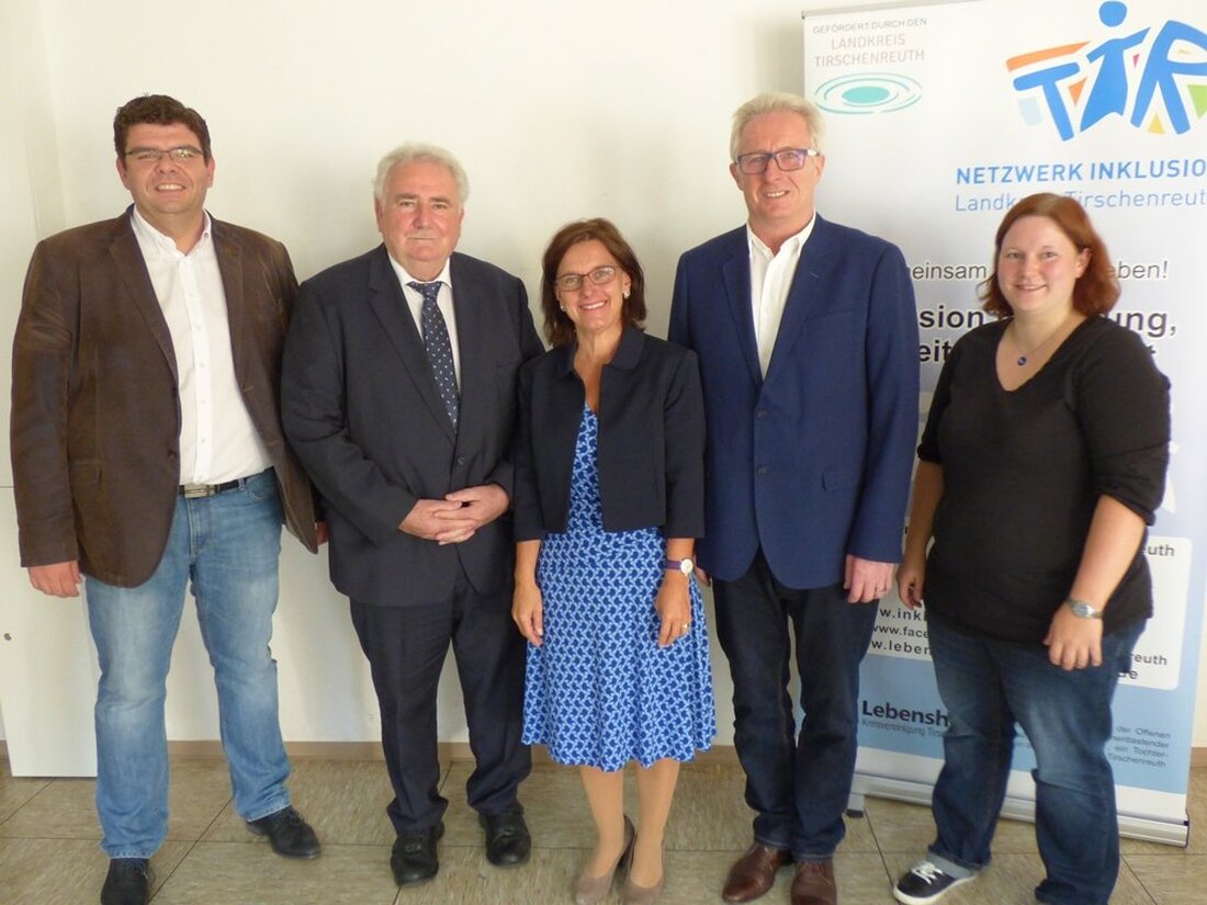Tirschenreuth. Zum Thementag Ehrenamt des Netzwerks Inklusion mit Prof. Dr. Doris Rosenkranz von der TH Nürnberg waren über 60 Gäste gekommen. Beim anregenden Austausch konnten viele Impulse mitgenommen werden. Franz [&hellip;]