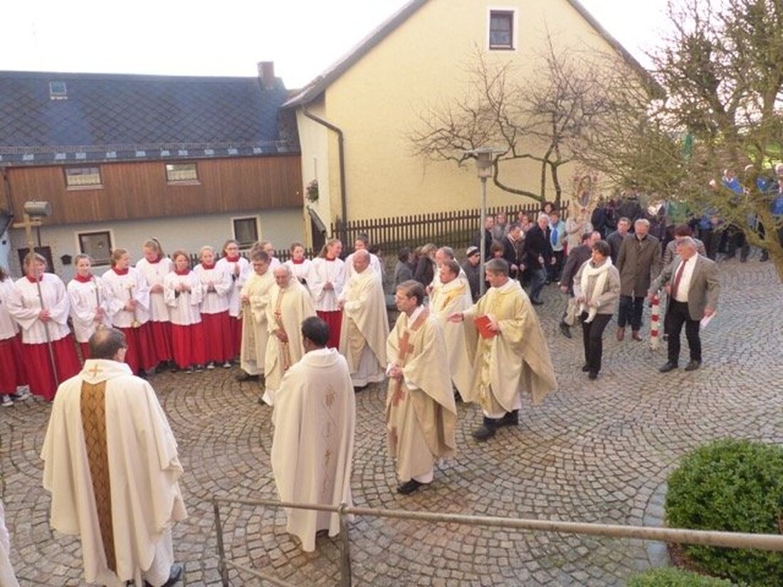 Leuchtenberg. Für Pfarrer Adam Nieciecki war am Sonntag ein besonderer Tag. Sein Amt in der Pfarrei St. Margareta Leuchtenberg hat offiziell begonnen und wurde mit der Gemeinde gebürtig gefeiert.  Von [&hellip;]