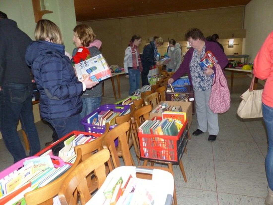 Döllnitz. Von Kinderski über Puppenschlitten bis hin zu landwirtschaftlichen Markengeräte in allen Größen. Auf dem Spielzeugbasar fand jeder das Richtige und der gute Zweck kam auch nicht zu kurz. Von [&hellip;]