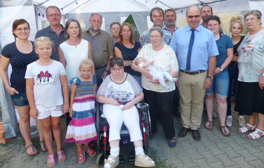 Michldorf. Sie ist die gute Seele der Kirchengemeinde und beim Katholischen Frauenbund in Michldorf: Jetzt feierte Margareta Lindner – Mama, Oma und Uroma – im Kreise der Familie ihr Jubiläum.  [&hellip;]