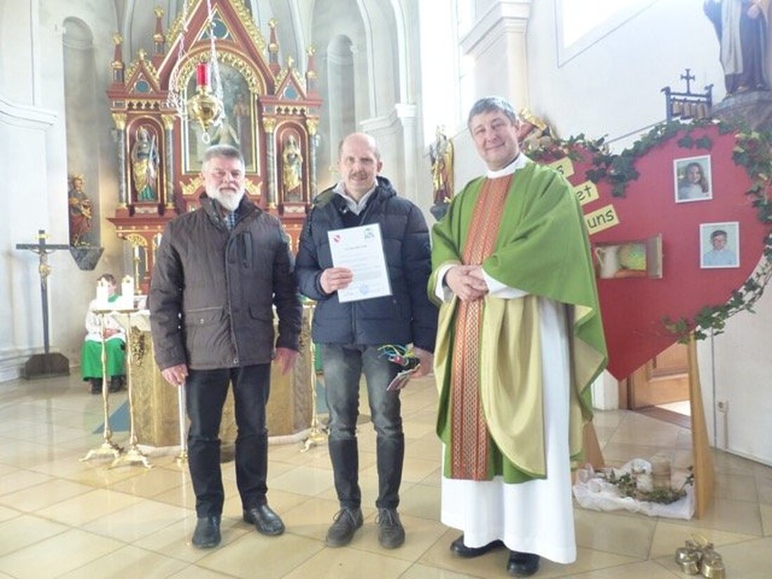 Leuchtenbeg. 21 Jahre im Kirchendienst, das ist keine Selbstverständlichkeit. Josef Adam aber hat genau das als Kirchenverwaltungsmitglied erreicht. Von Sieglinde Schärtl Mit viel Gelassenheit und großem Einsatz übte er das [&hellip;]