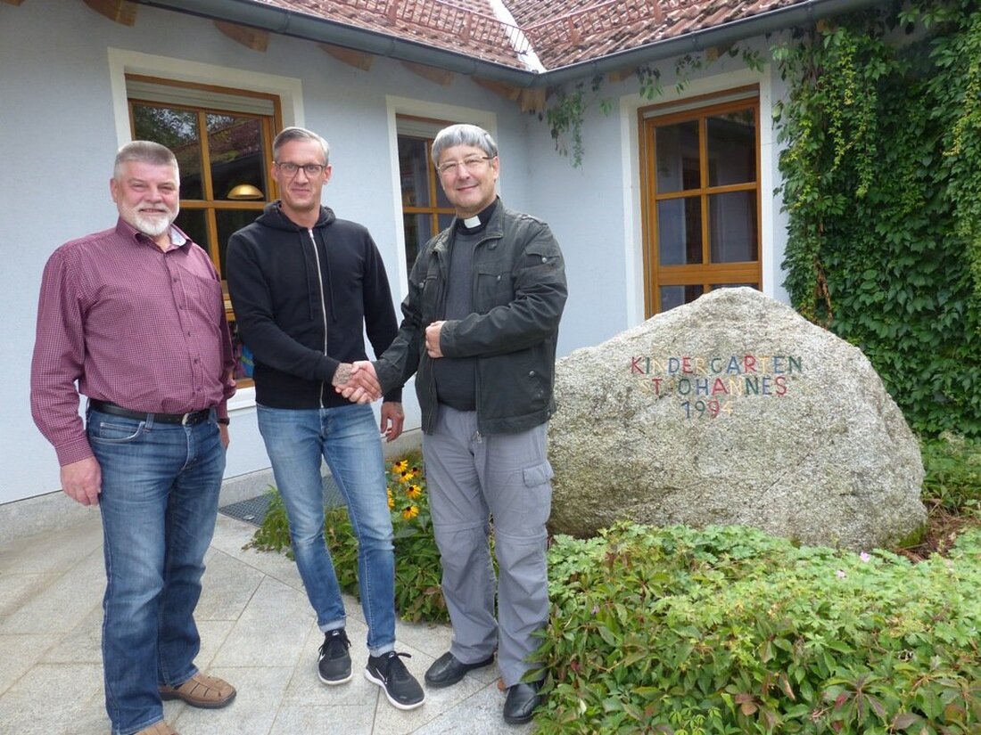 Leuchtenberg. Patick Schu ist der neue Kindergartenleiter des St. Johannes Kindergarten in Leuchtenberg. Er trat am 1. September seine neue Stelle an undwurde jetzt offiziell von der Pfarrei St. Margareta [&hellip;]