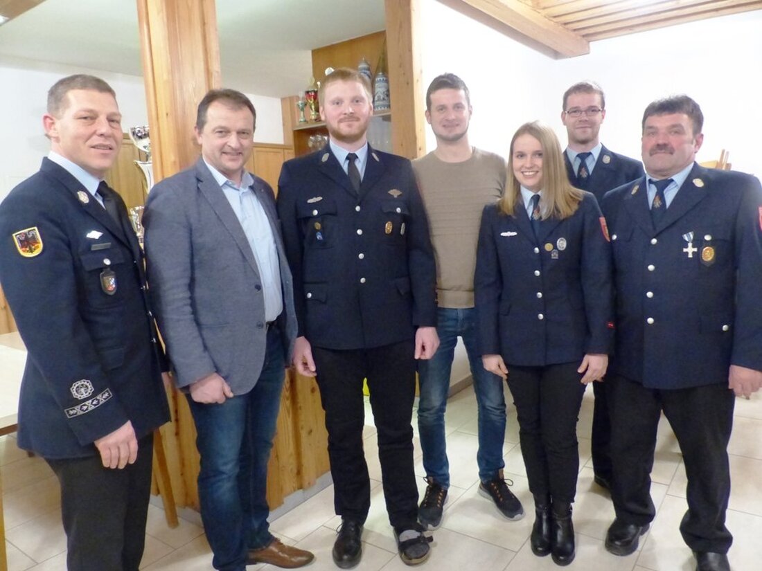 Döllnitz. Mit einem Gottesdienst für die verstorbenen Mitglieder begann die Jahreshauptversammlung der Feuerwehr in der St. Jakobus Kirche. Dank und Lob für die Mitglieder, die Kommandanten und Aktiven und einen [&hellip;]
