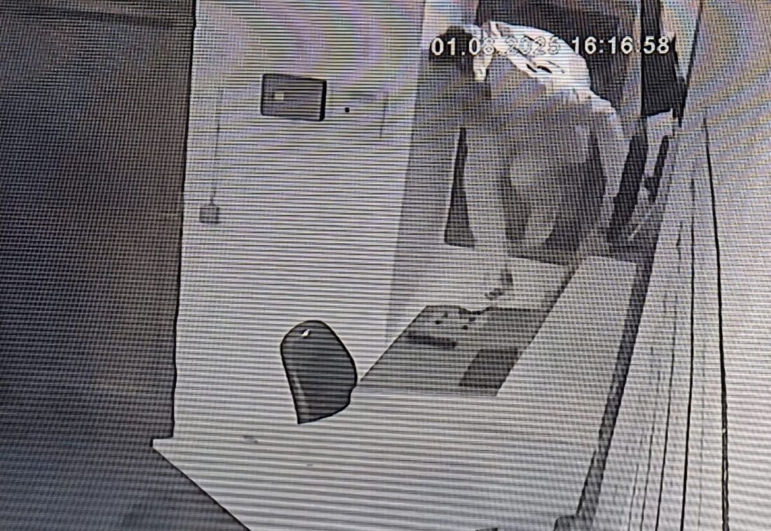 Weiden. "Wo andere ausbrechen wollen, bricht er ein." Ufuk Solak, Betreiber des Escape-Games in Weiden, kann es immer noch nicht glauben. Gemeinsam mit seinem Geschäftspartner hat er am Freitag einen Einbrecher im "Fluchthaus" erwischt.