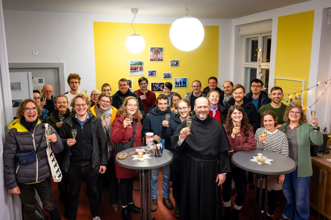 Eslarn. Pater Felix Meckl leitet in Berlin die Hochschulseelsorge der KSG und setzt neue Impulse. Seit Dezember 2025 im Dienst und im Januar 2026 eingeführt, fokussiert er Studierende und die Sichtbarkeit an über 40 Hochschulen.