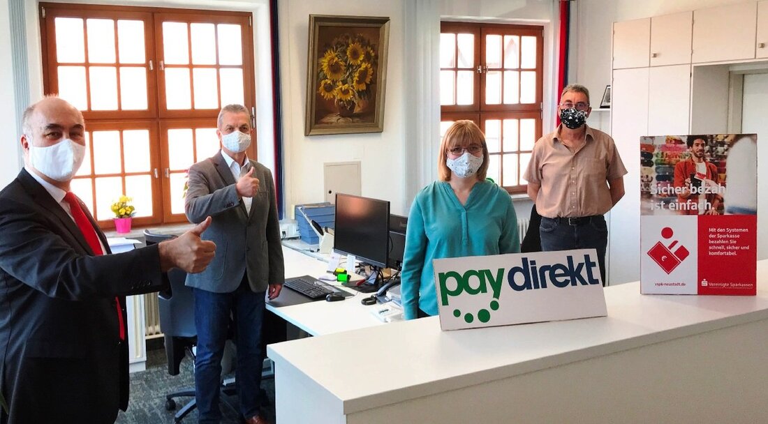 Vohenstrauß.  Die Stadtverwaltung Vohenstrauß ist hinsichtlich moderner Bezahlsysteme bestens aufgestellt. Im Zuge des Ausbaus des stadteigenen Online-Angebotes stehen nun moderne Bezahlverfahren über GiroSolution zur Verfügung. GiroSolution ist der exklusive Anbieter [&hellip;]