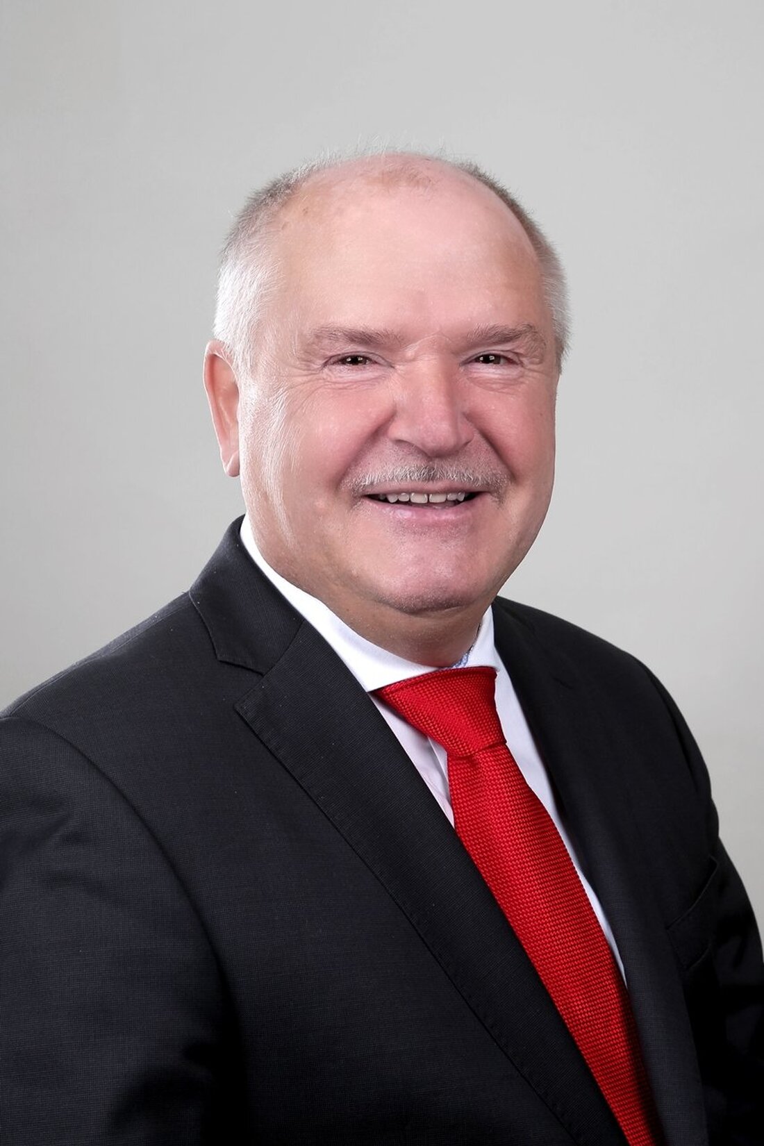 Eschenbach. Die Kommunalwahl steht vor der Tür: Am 15. März 2020 sind Bürgermeister- und Landratswahlen in Bayern. Wir haben 7 Fragen an die Kandidaten der Region geschickt. Heute lernen wir [&hellip;]