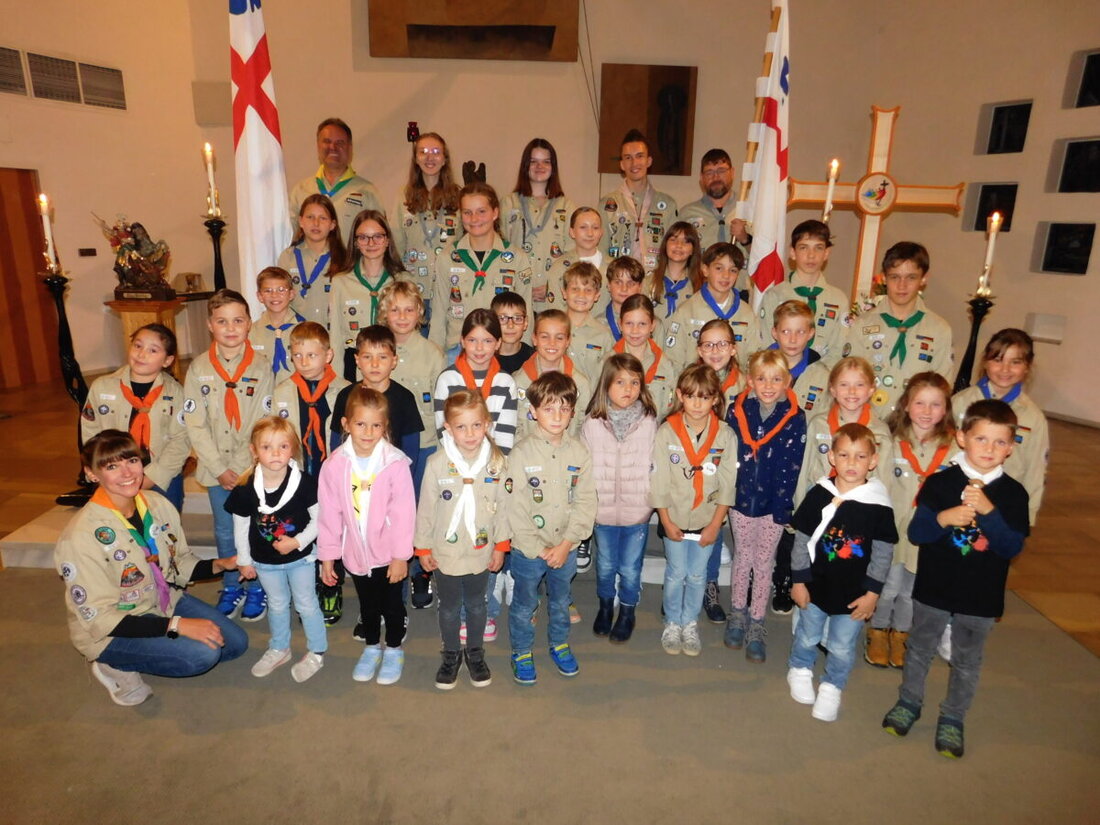 Speichersdorf. Der Pfadfinderstamm Sankt Georg feierte sein 35-jähriges Jubiläum mit Gottesdienst und Weinfest. 87 Mitglieder und viele Gäste betonten Gemeinschaft, Engagement und Zuversicht.