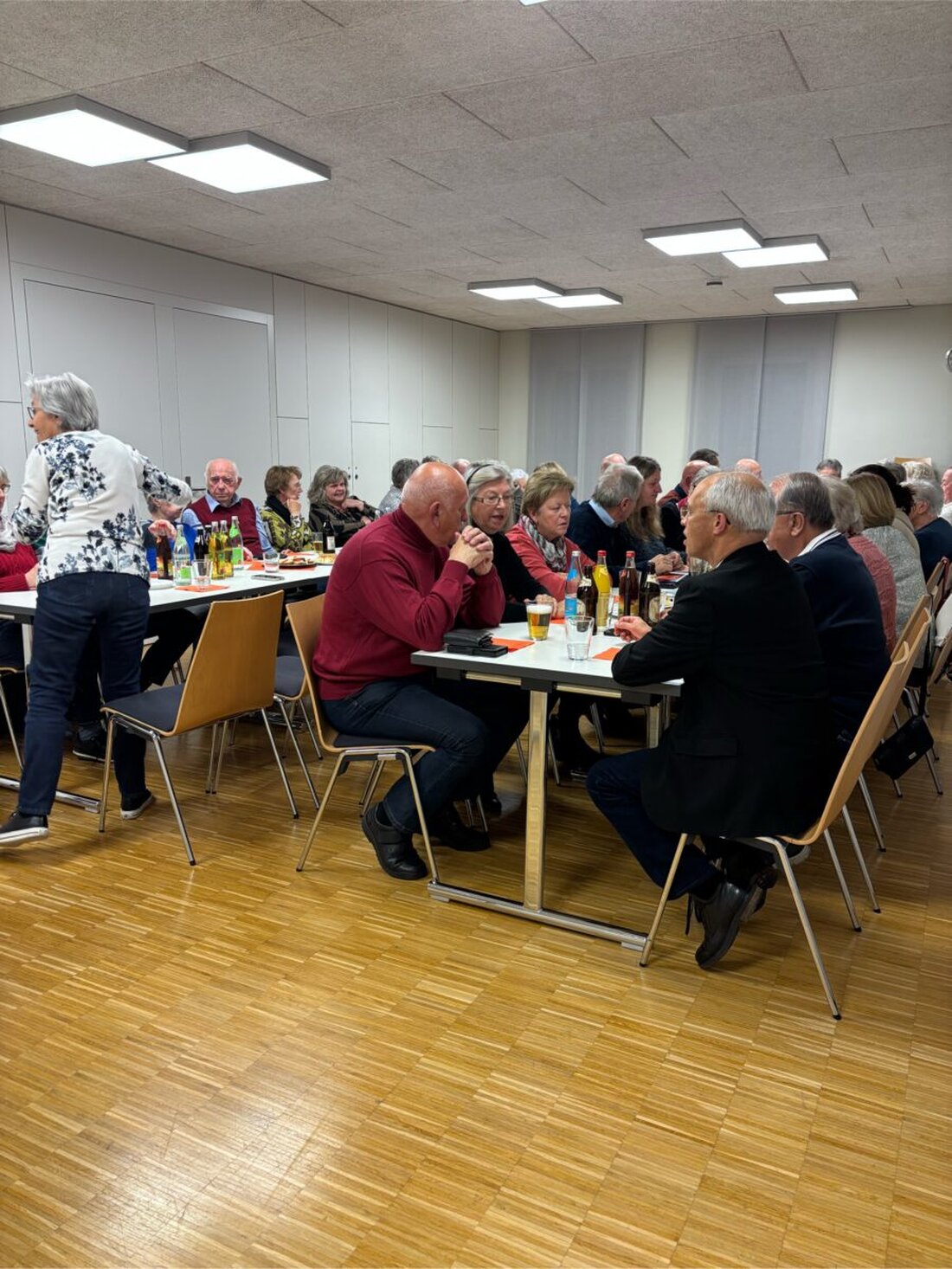 Kaltenbrunn. Bei der Pfarrversammlung am 9. November warb Pfarrer Varghese Puthenchira um Kandidaten für den Pfarrgemeinderat; die Wahl ist am 1. März 2026.