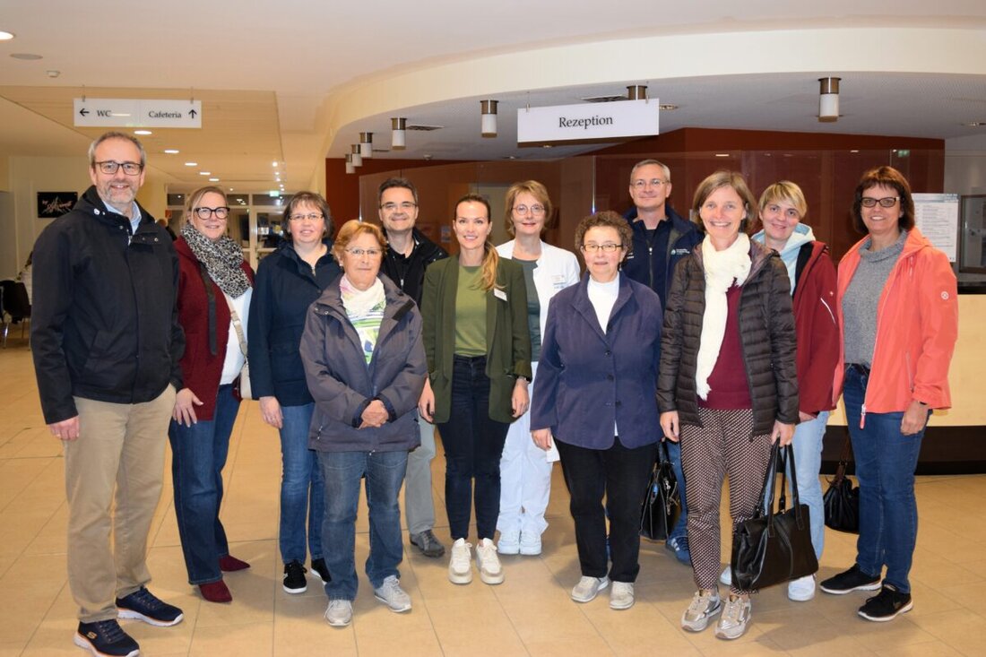 Burglengenfeld. Pfarrgemeinderäte besuchten die Asklepios-Klinik. Es gab Einblicke in Notaufnahme, Intensivstation, Privatstation und Herzkatheterlabor. Geschäftsführung und Oberärztin informierten über Bedeutung der Klinik und 450 Beschäftigte.